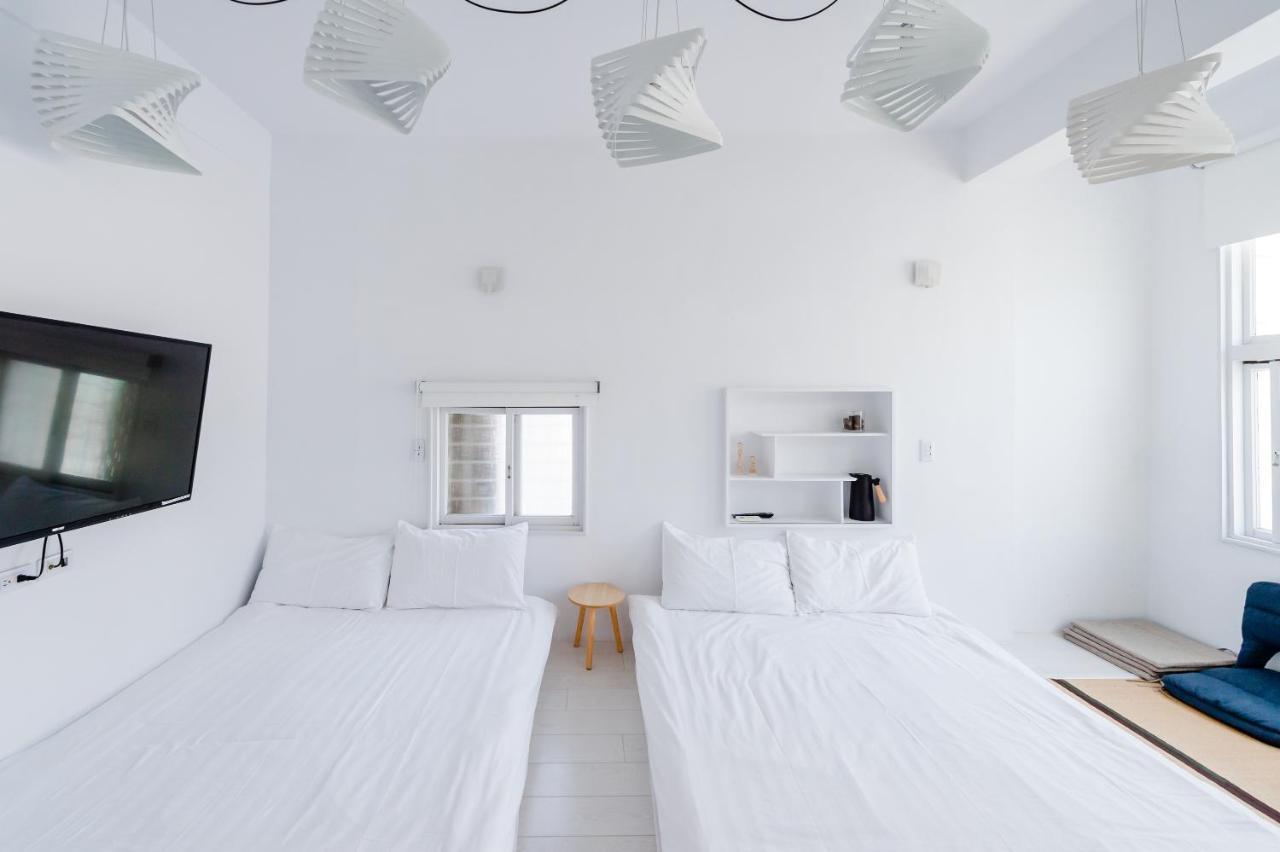 Tainan Weshare Hotel Exterior photo