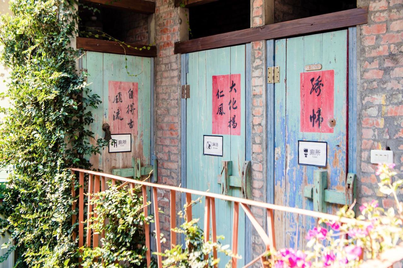 Tainan Weshare Hotel Exterior photo