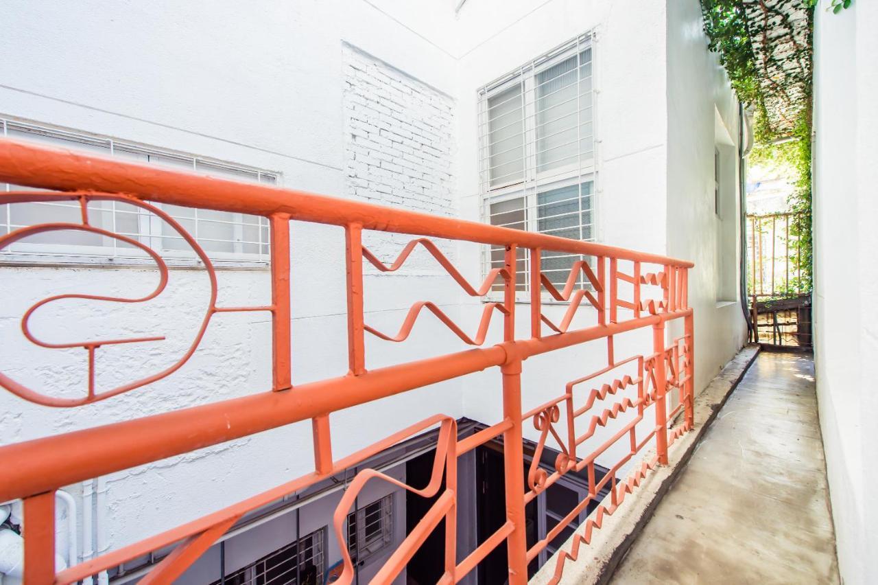 Tainan Weshare Hotel Exterior photo